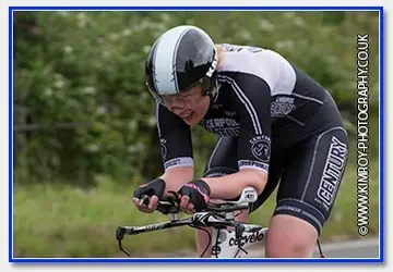 Hannah Macdonald Timetrialling